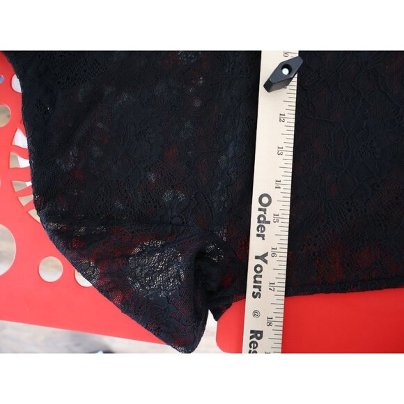 St. John Women’s Lace Mock Neck Top Black Long Sleeve Sheer Blouse Size P Petite - Picture 14 of 15